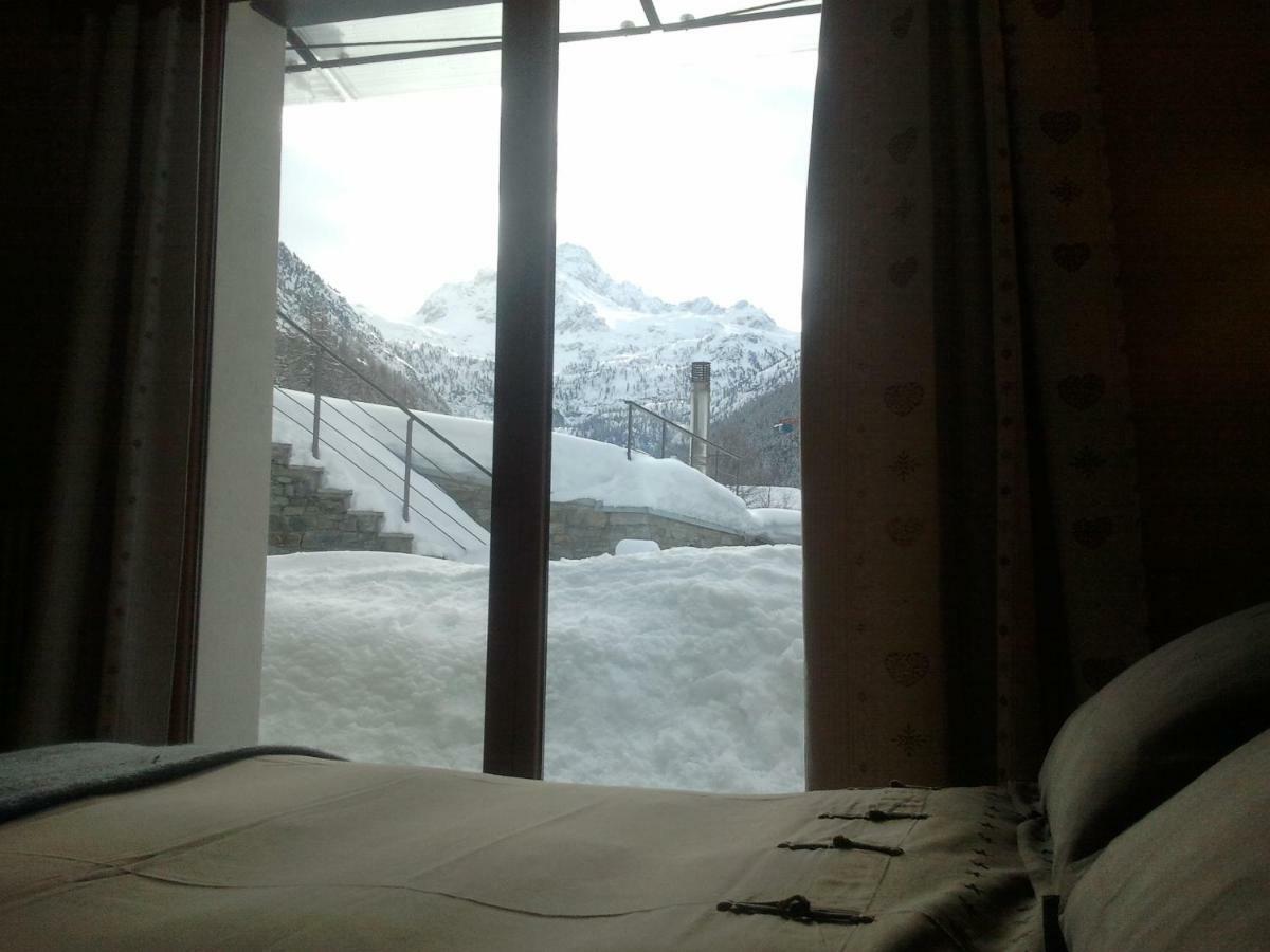 La Niche B&B ラ・トゥイール エクステリア 写真